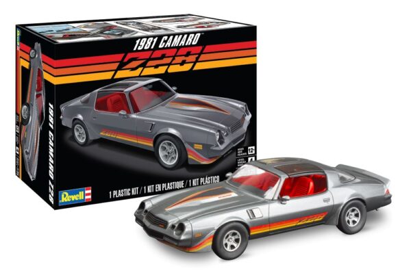 Revell 1/25 Scale 1981 Camaro Z28 RMX4526